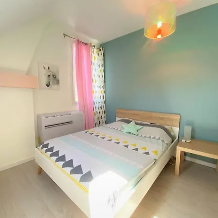 Maison Avec Piscine Et Parking A 1,3km Des Plages *