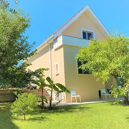 Maison Avec Piscine Et Parking A 1,3km Des Plages * Cagnes-sur-Mer